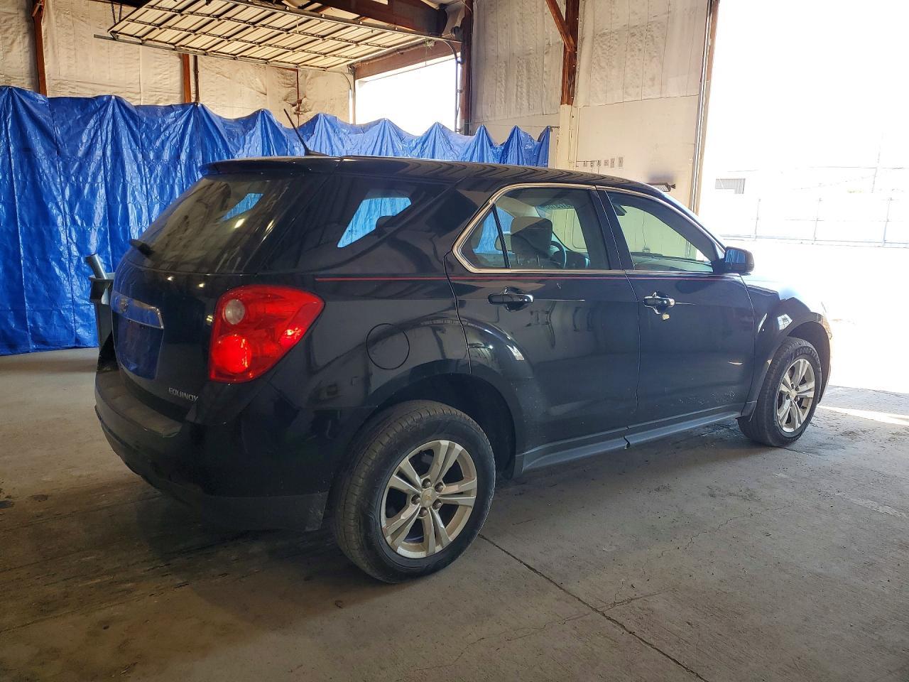 2015 Chevrolet Equinox Ls - Image 3