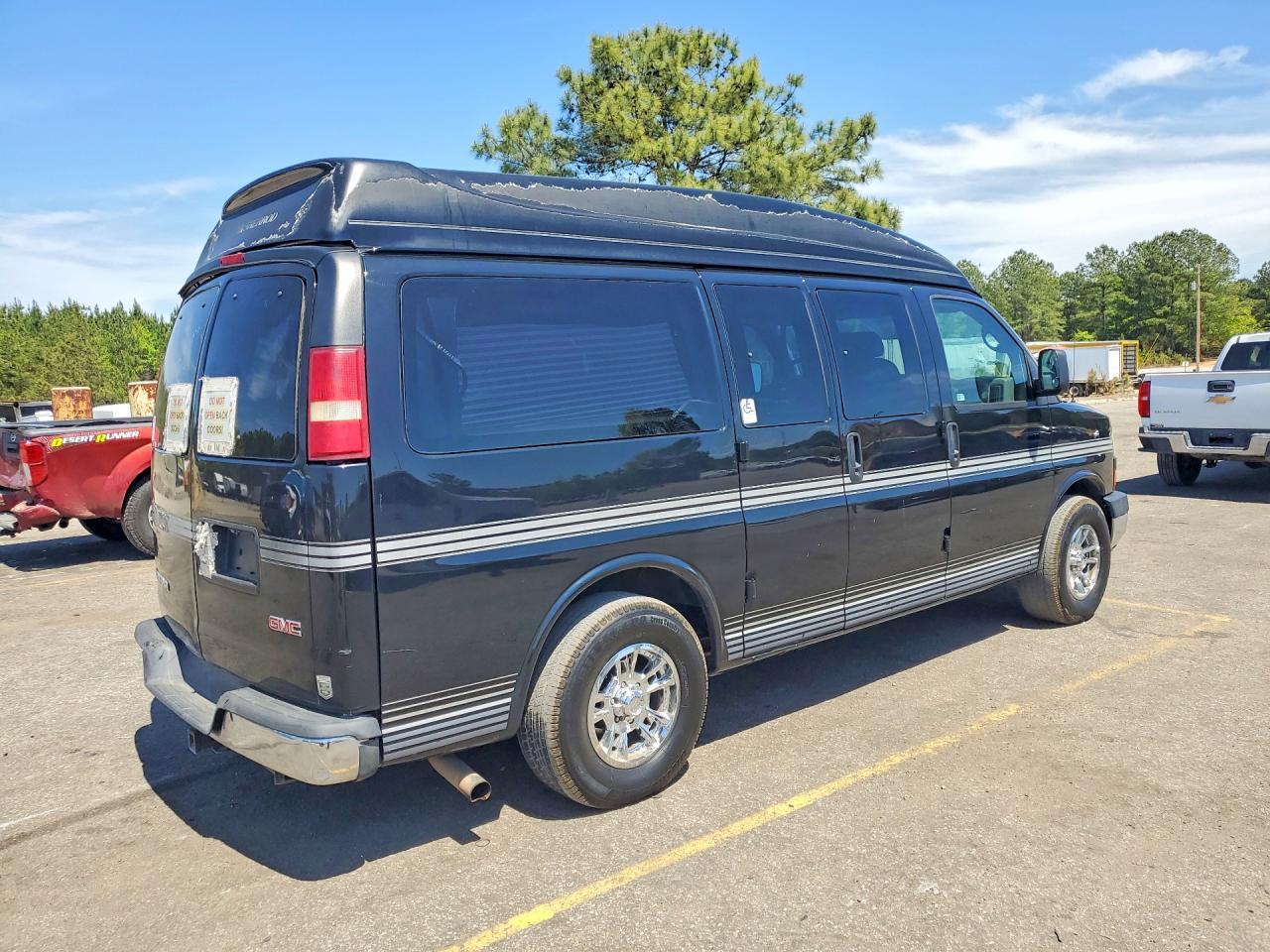 2005 GMC Savana Rv G1500 - Фото 3