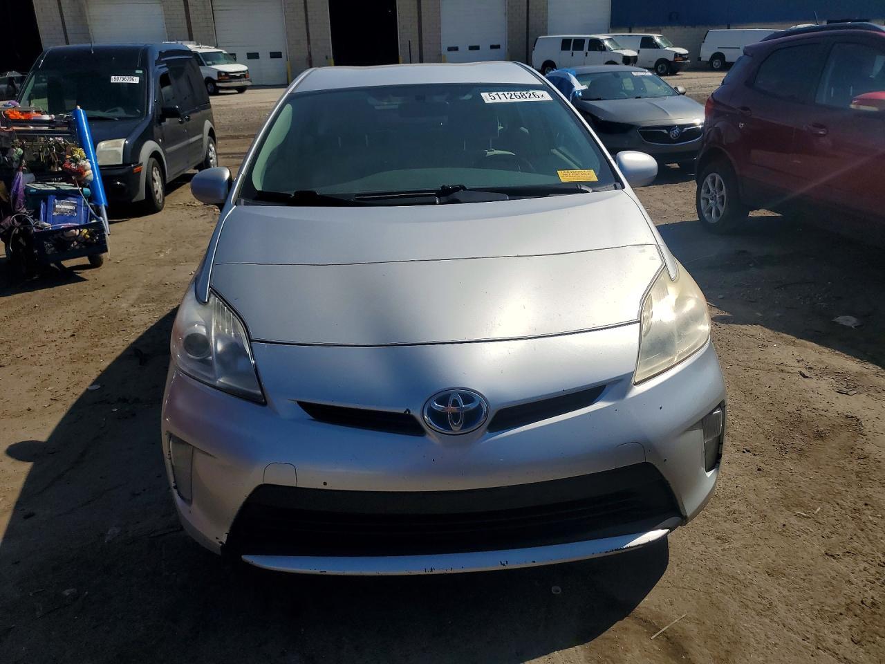 2013 Toyota Prius Two - Фото 5
