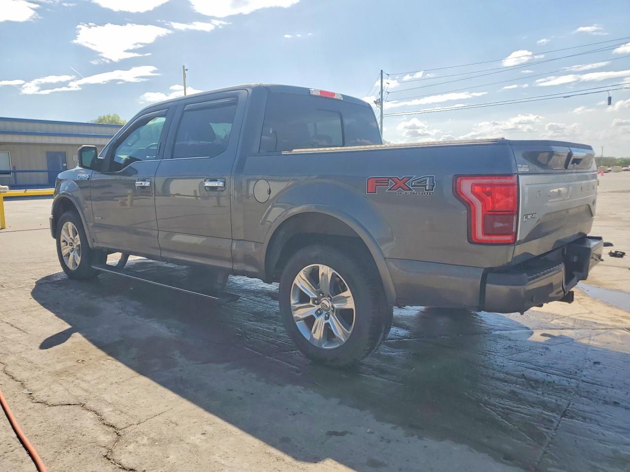 2015 Ford F150 Supercrew - Фото 2