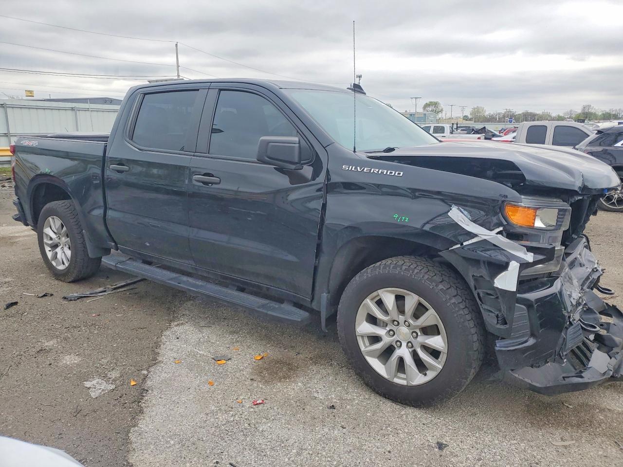 2021 Chevrolet Silverado K1500 Custom - Image 4