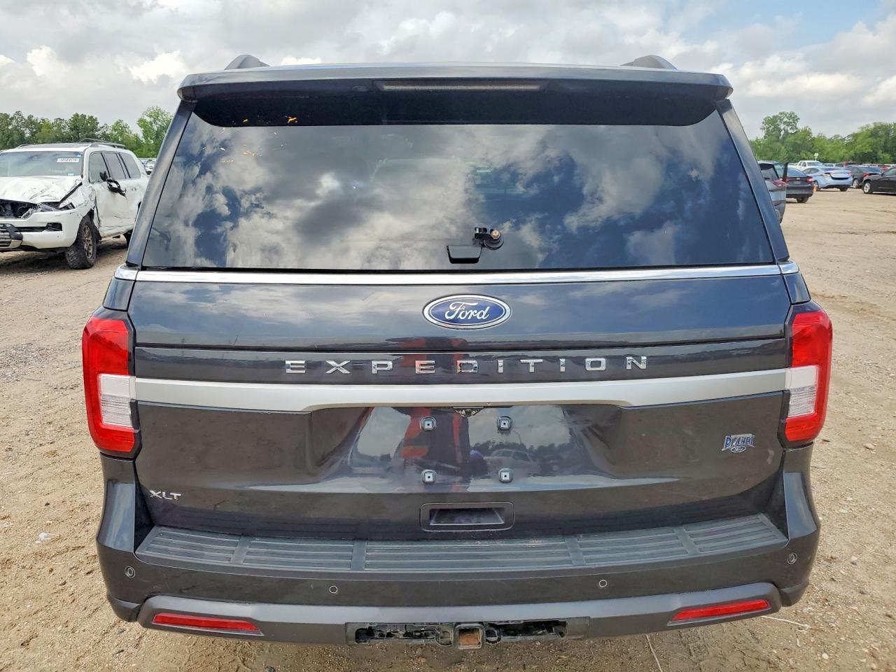 2023 Ford Expedition Xlt - Фото 6