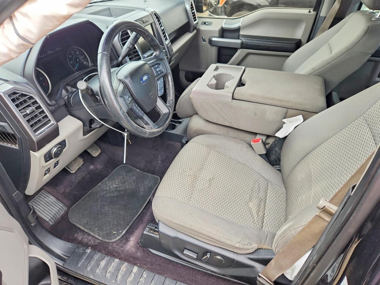 2016 Ford F150 Supercrew - Фото 7