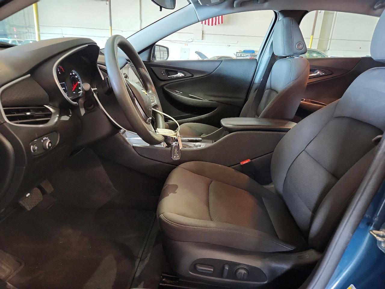 2025 Chevrolet Malibu Lt - Фото 7