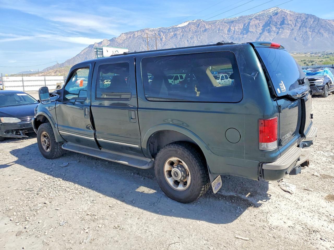 2003 Ford Excursion Limited - Фото 2