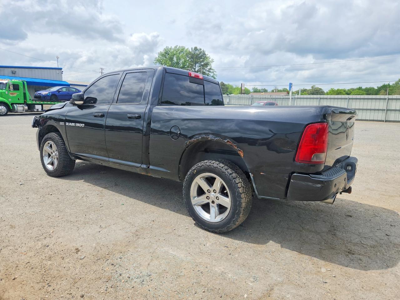 2011 Dodge Ram 1500 - Фото 2