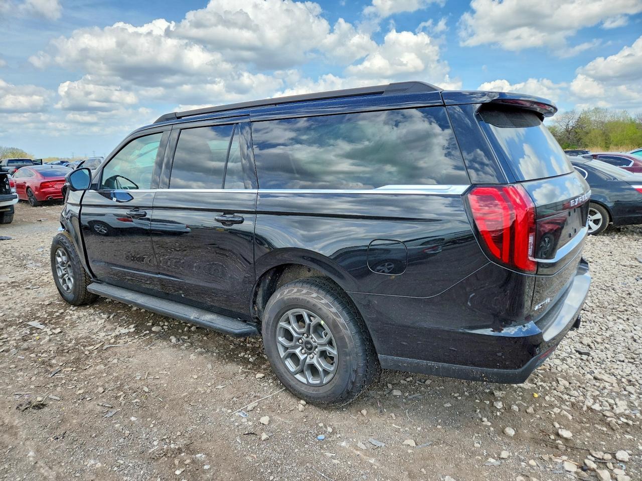 2026 Ford Expedition Max Active - Фото 2