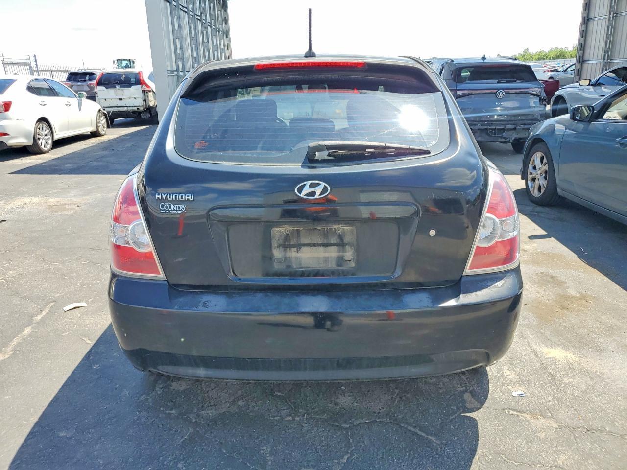 2008 Hyundai Accent Se - Фото 6