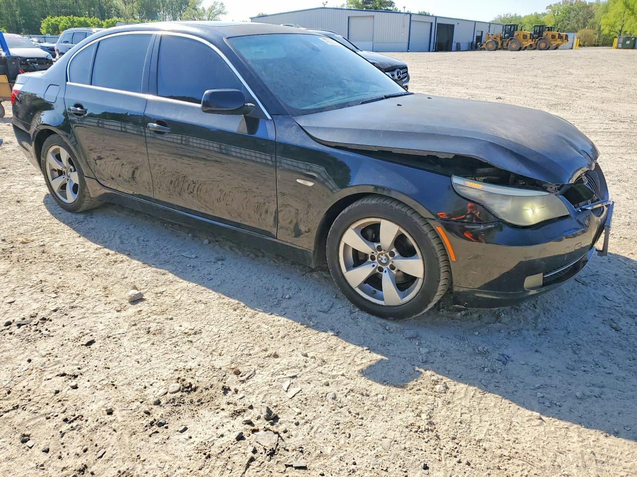 2008 BMW 528 I - Image 4