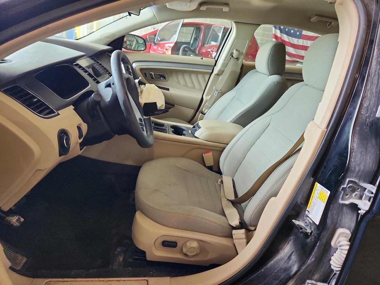 2016 Ford Taurus Se - Image 7