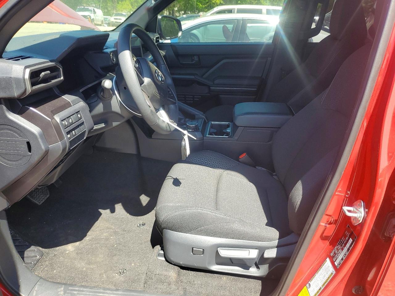 2025 Toyota 4Runner Sr5 - Image 7