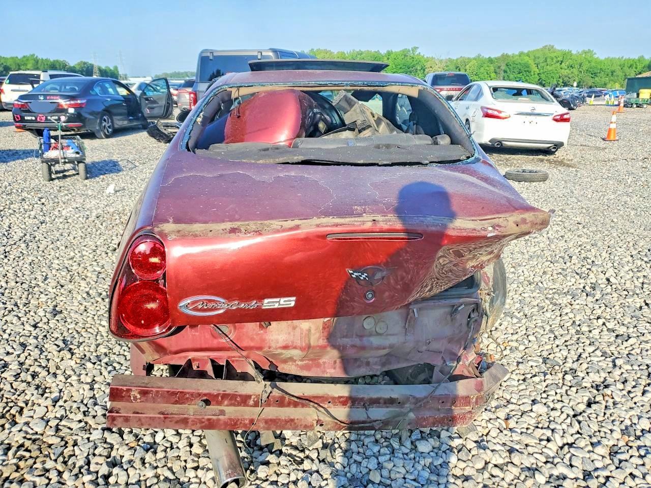 2002 Chevrolet Montecarlo - Фото 6