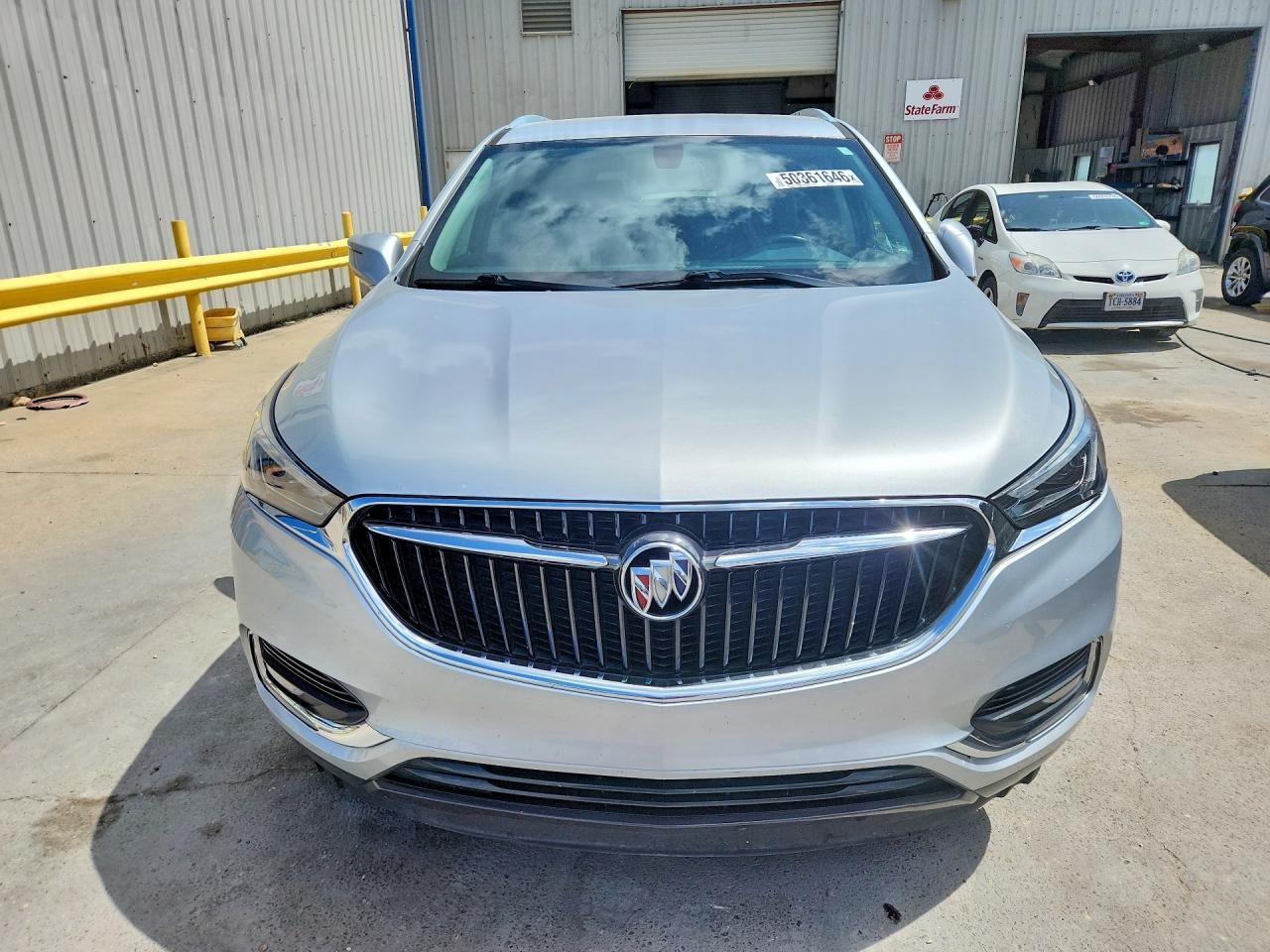 2019 Buick Enclave Essence - Image 5