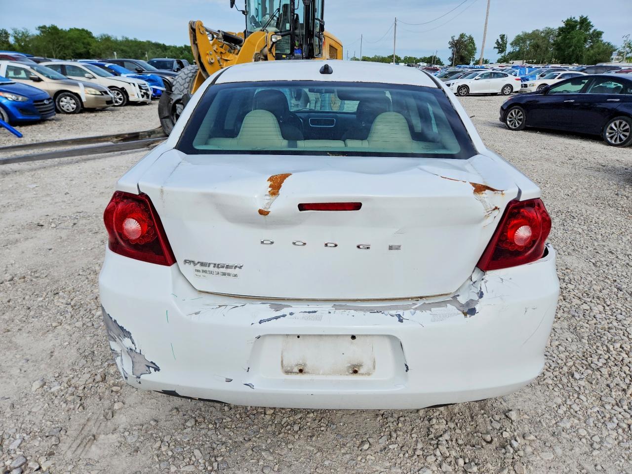 2013 Dodge Avenger - Image 6