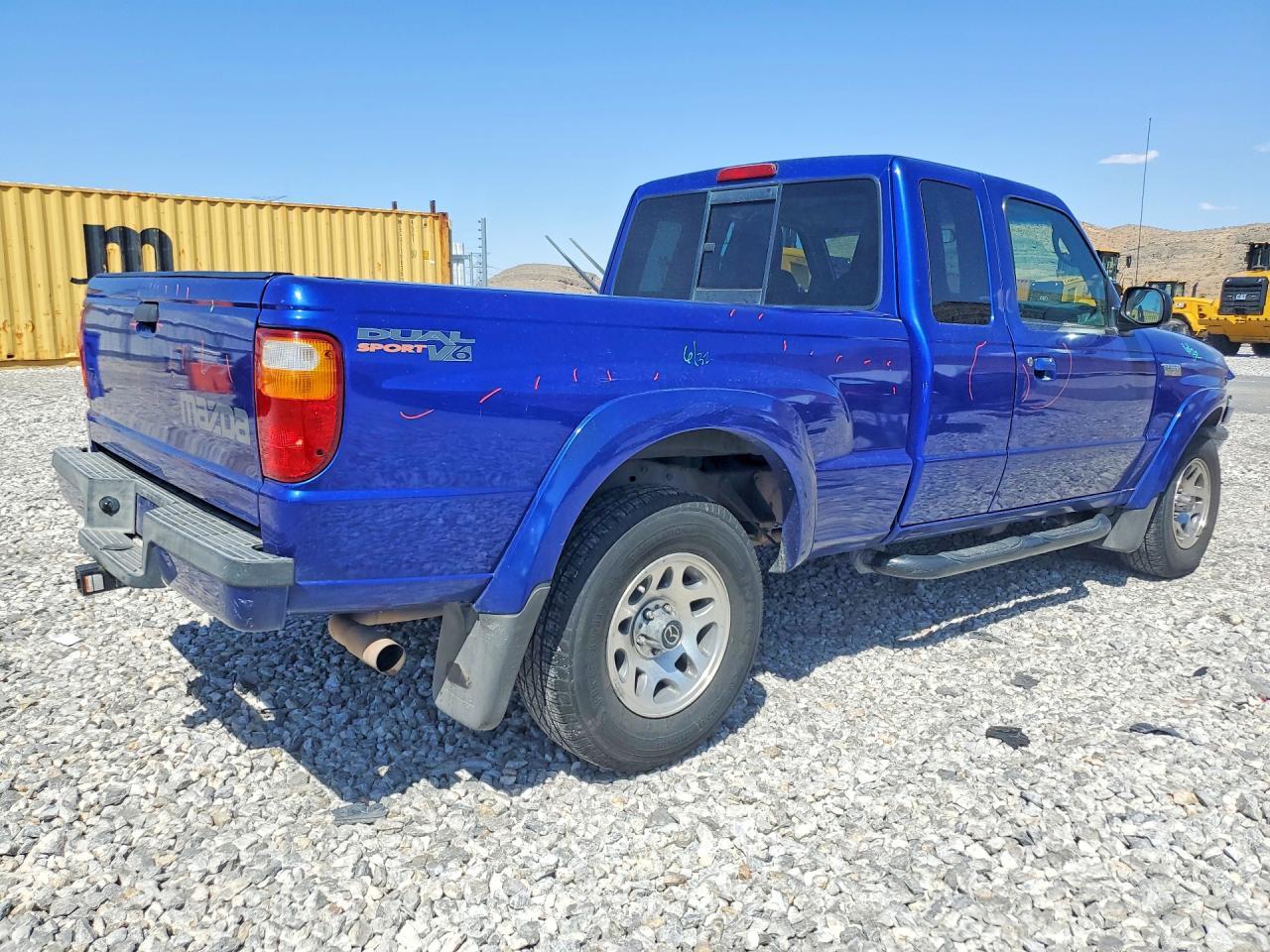 2005 Mazda B3000 Cab Plus - Image 3