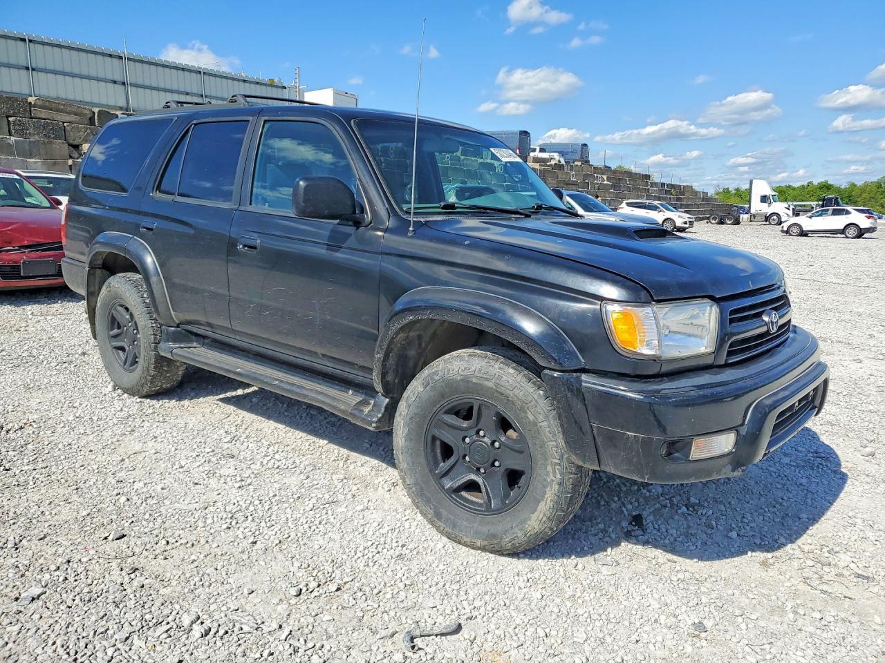 2000 Toyota 4Runner Sr5 - Image 4
