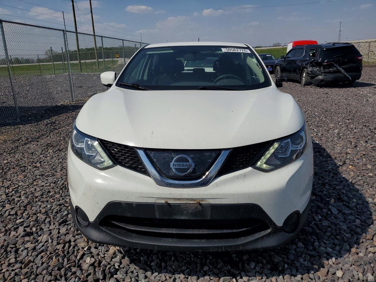 2019 Nissan Rogue Sport S - Фото 5