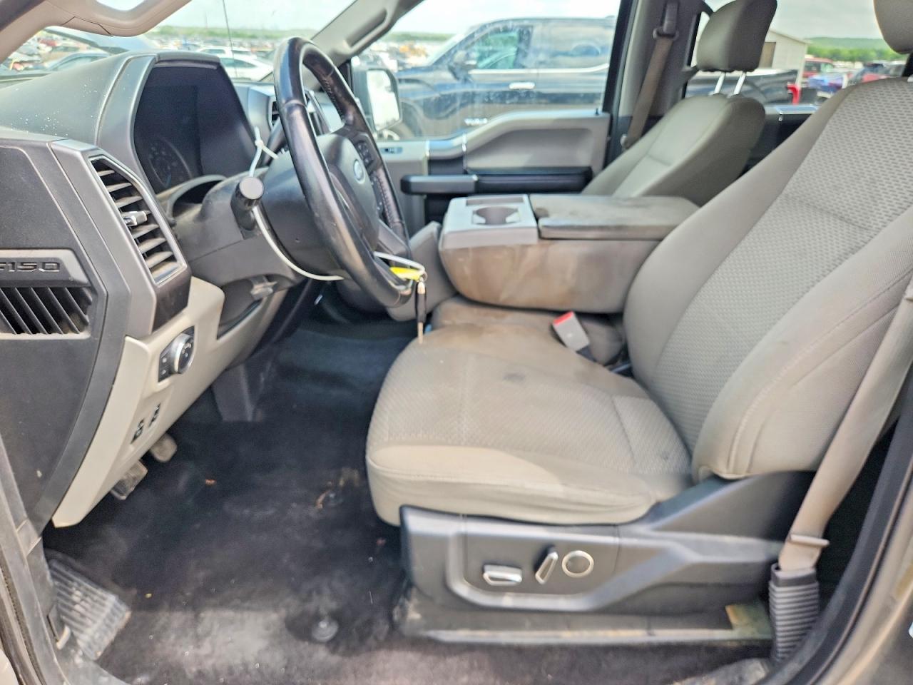 2017 Ford F150 Supercrew - Фото 7