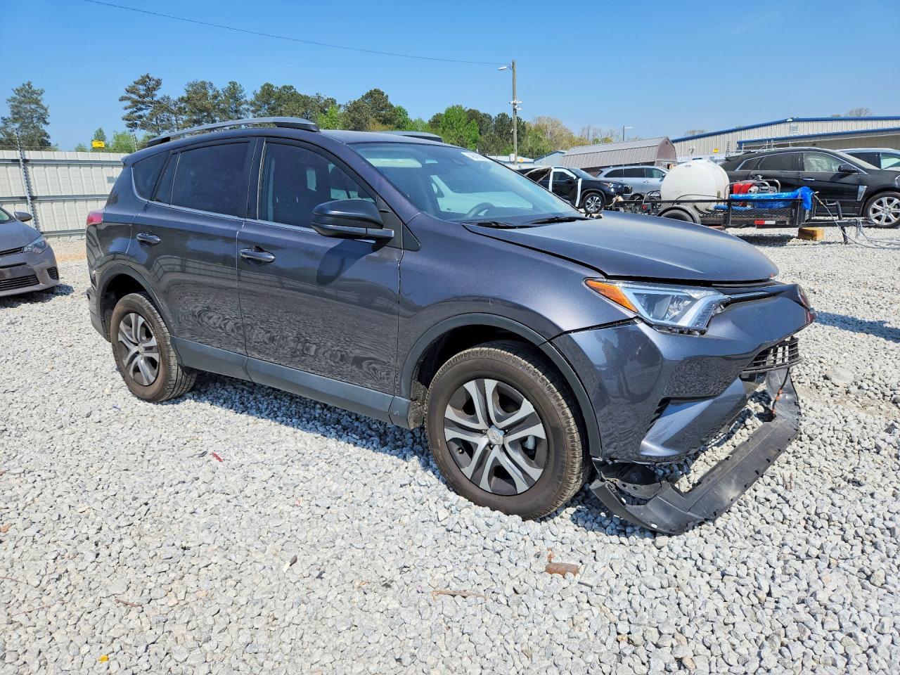 2017 Toyota Rav4 Le - Фото 4