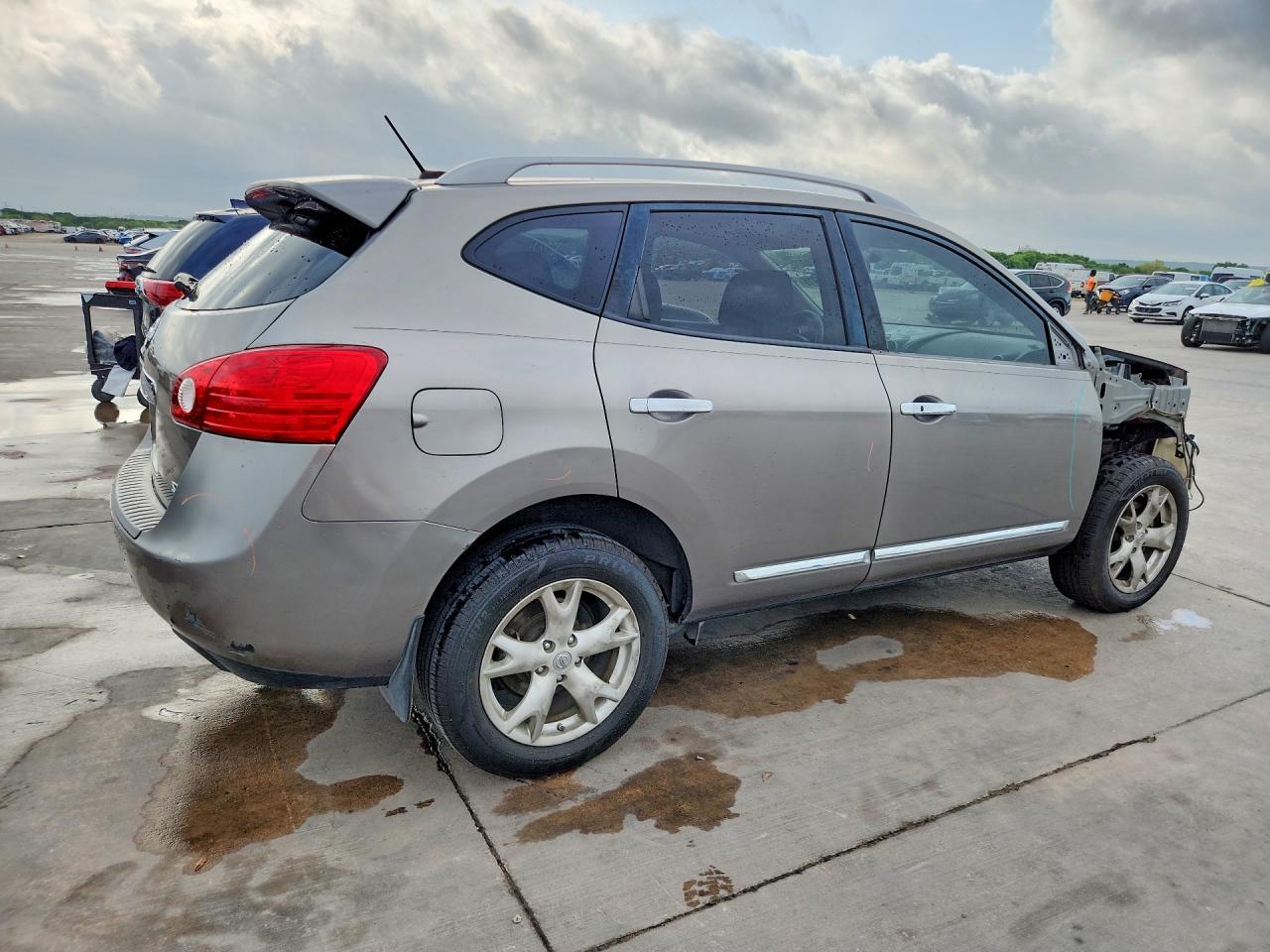 2011 Nissan Rogue S - Фото 3