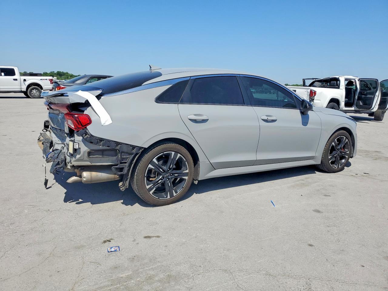 2023 Kia K5 Gt Line - Фото 3