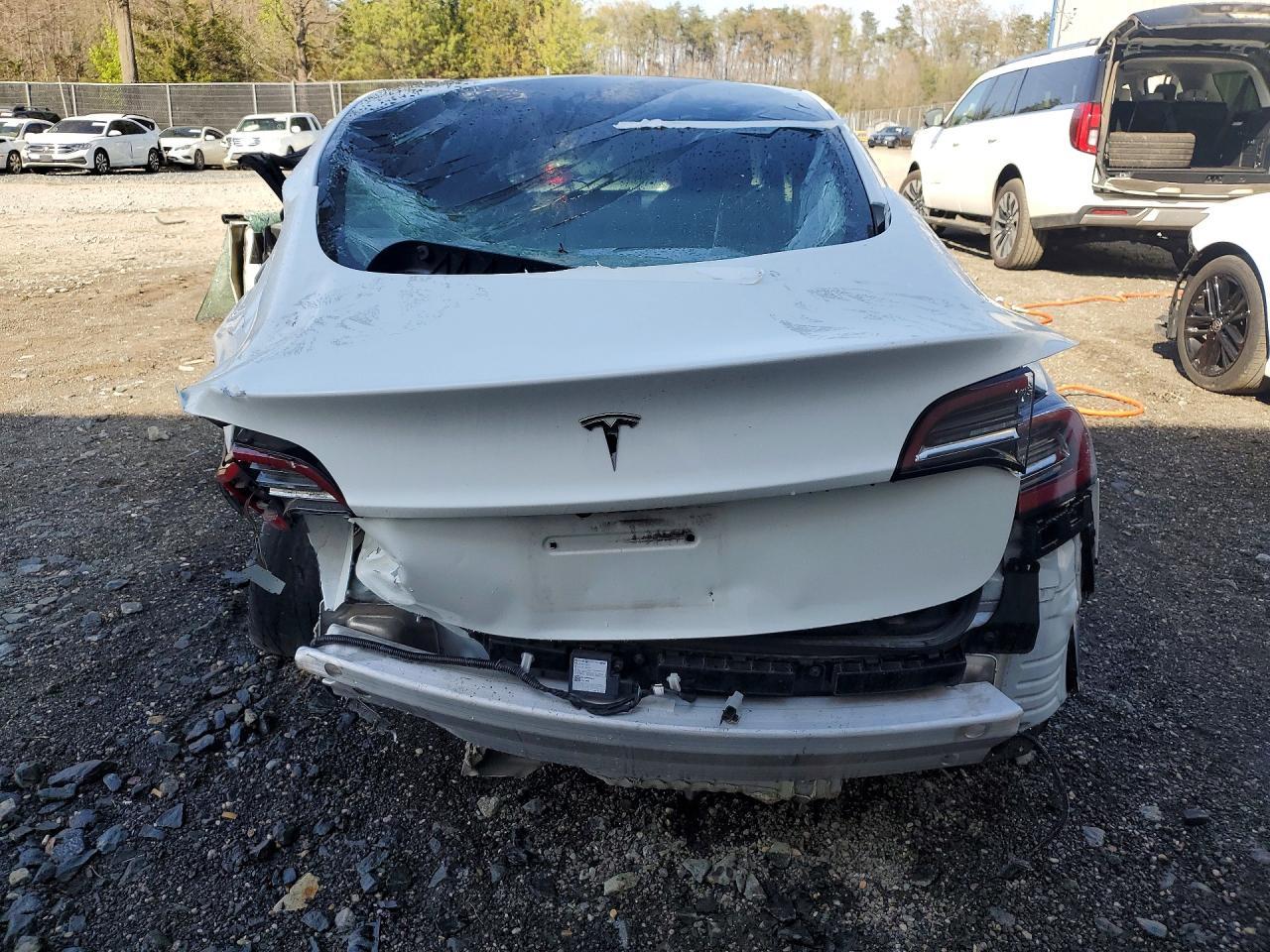 2021 Tesla Model 3 - Image 6