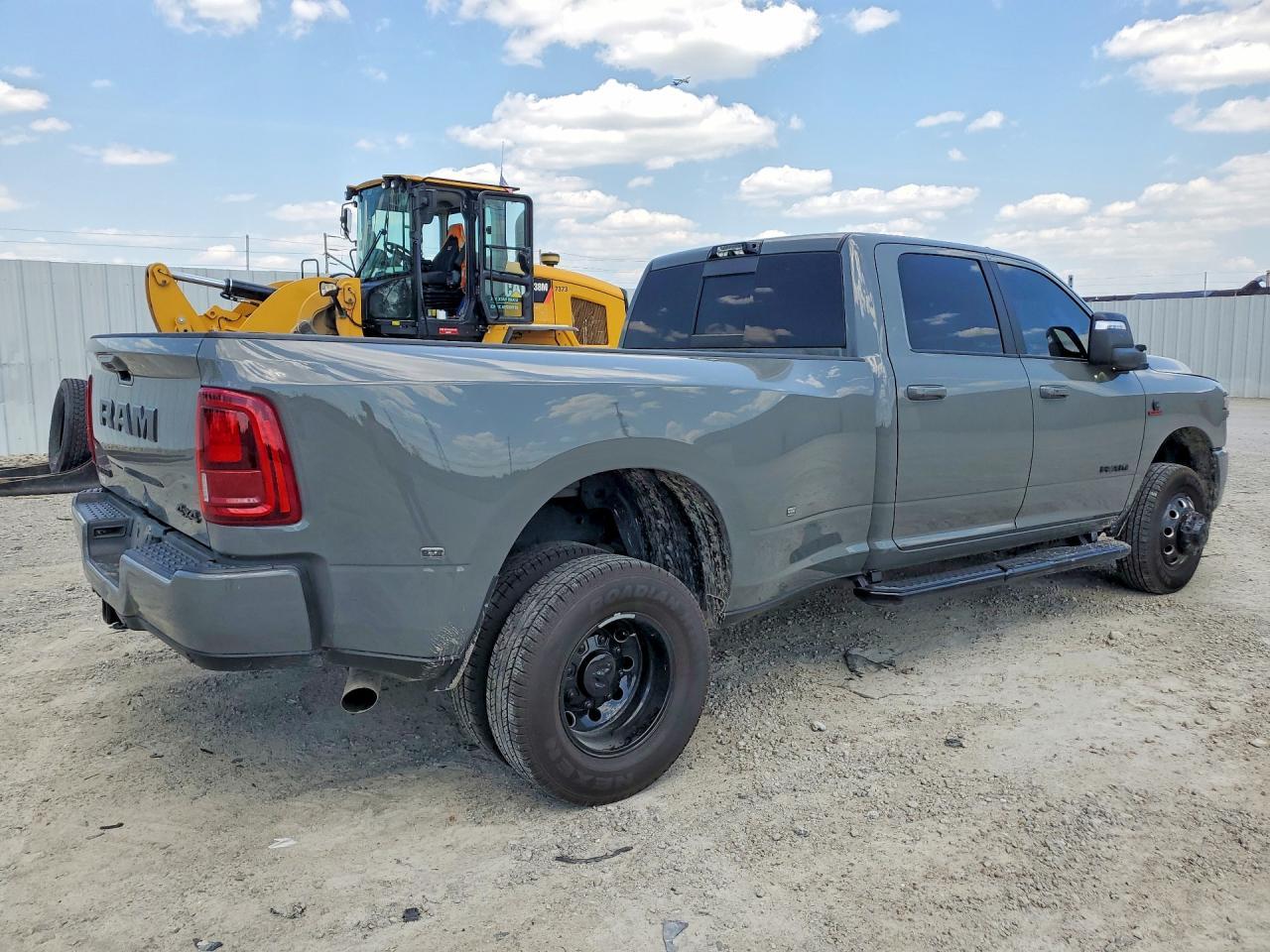 2026 Ram 3500 Laramie - Image 3