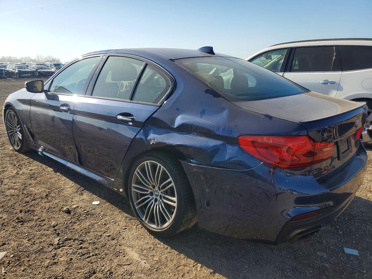 2018 BMW M550Xi - Фото 2