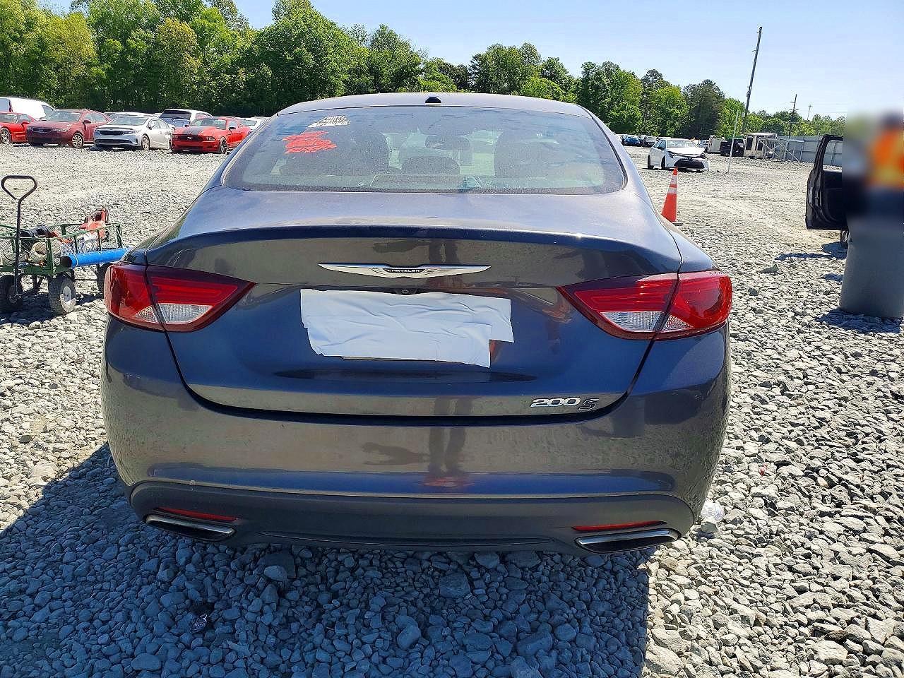 2015 Chrysler 200 S - Фото 6