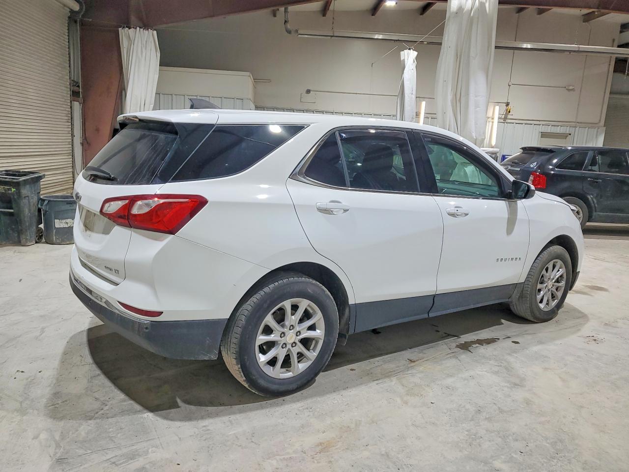 2020 Chevrolet Equinox Lt - Image 3
