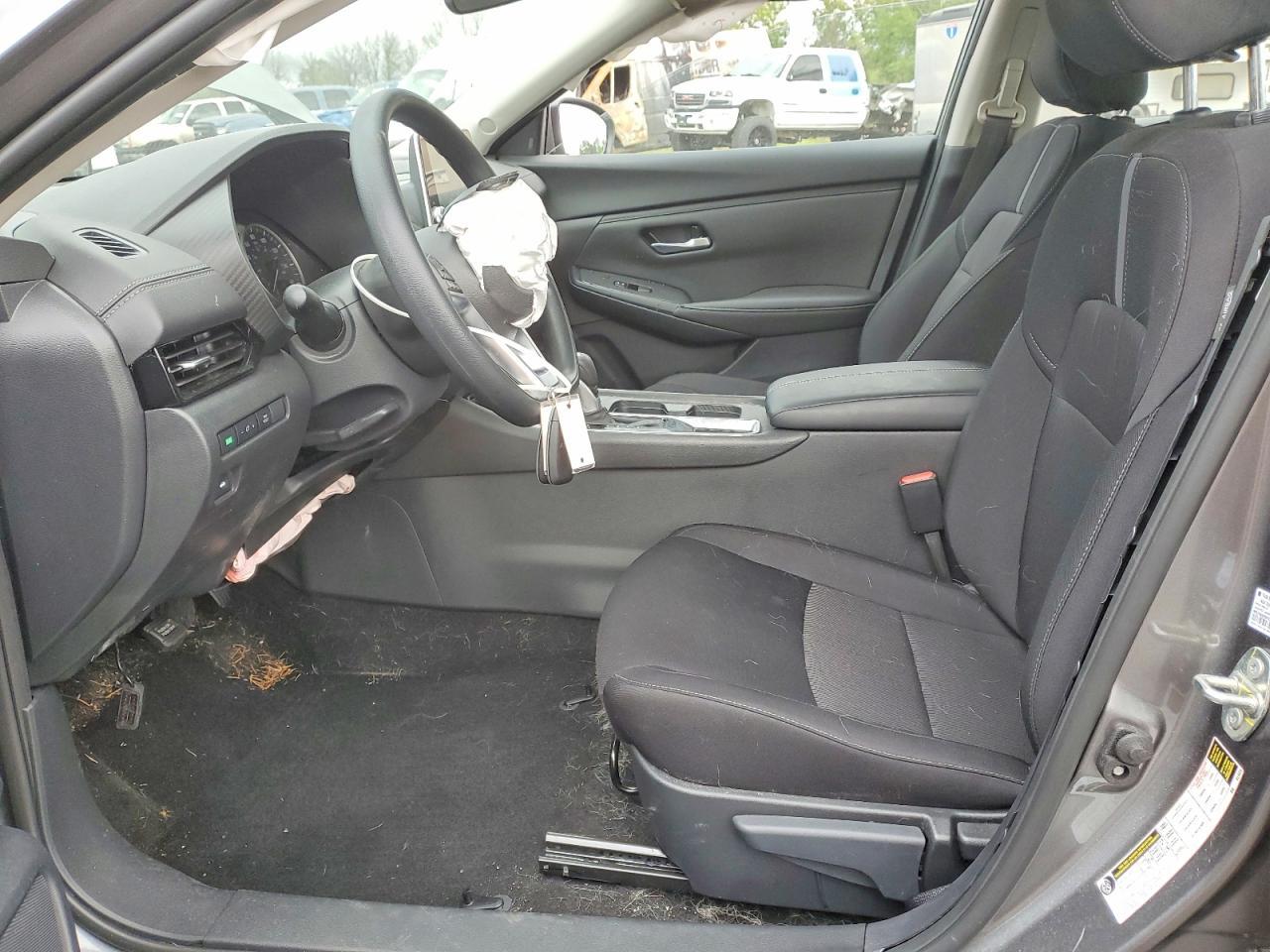 2025 Nissan Sentra Sv - Image 7