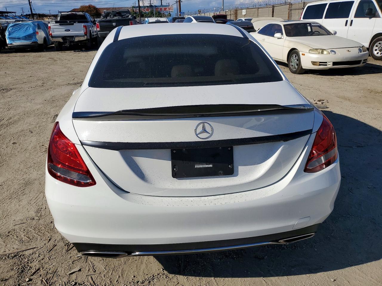 2018 Mercedes-Benz C 300 - Фото 6