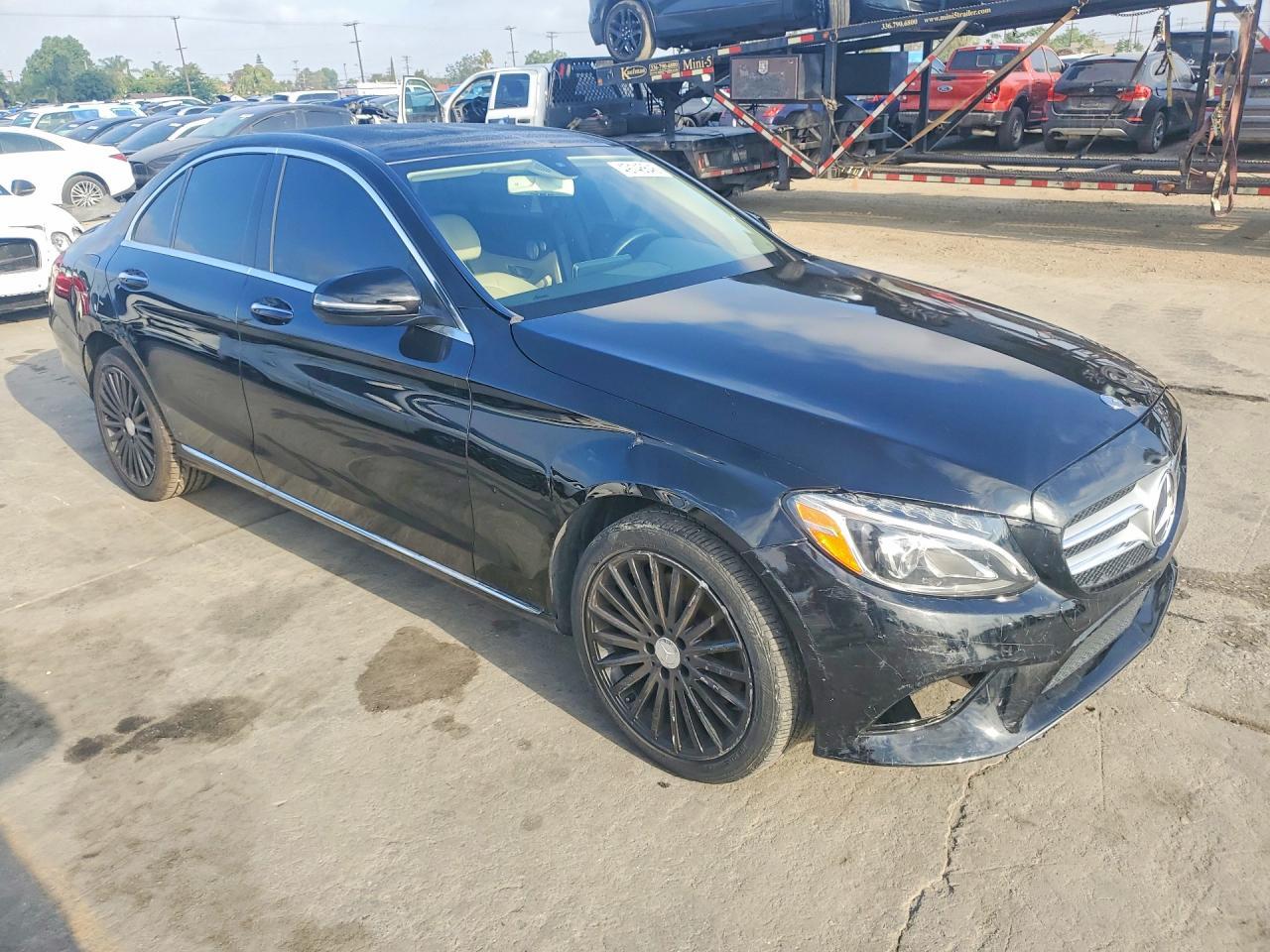 2019 Mercedes-Benz C 300 4Matic - Image 4