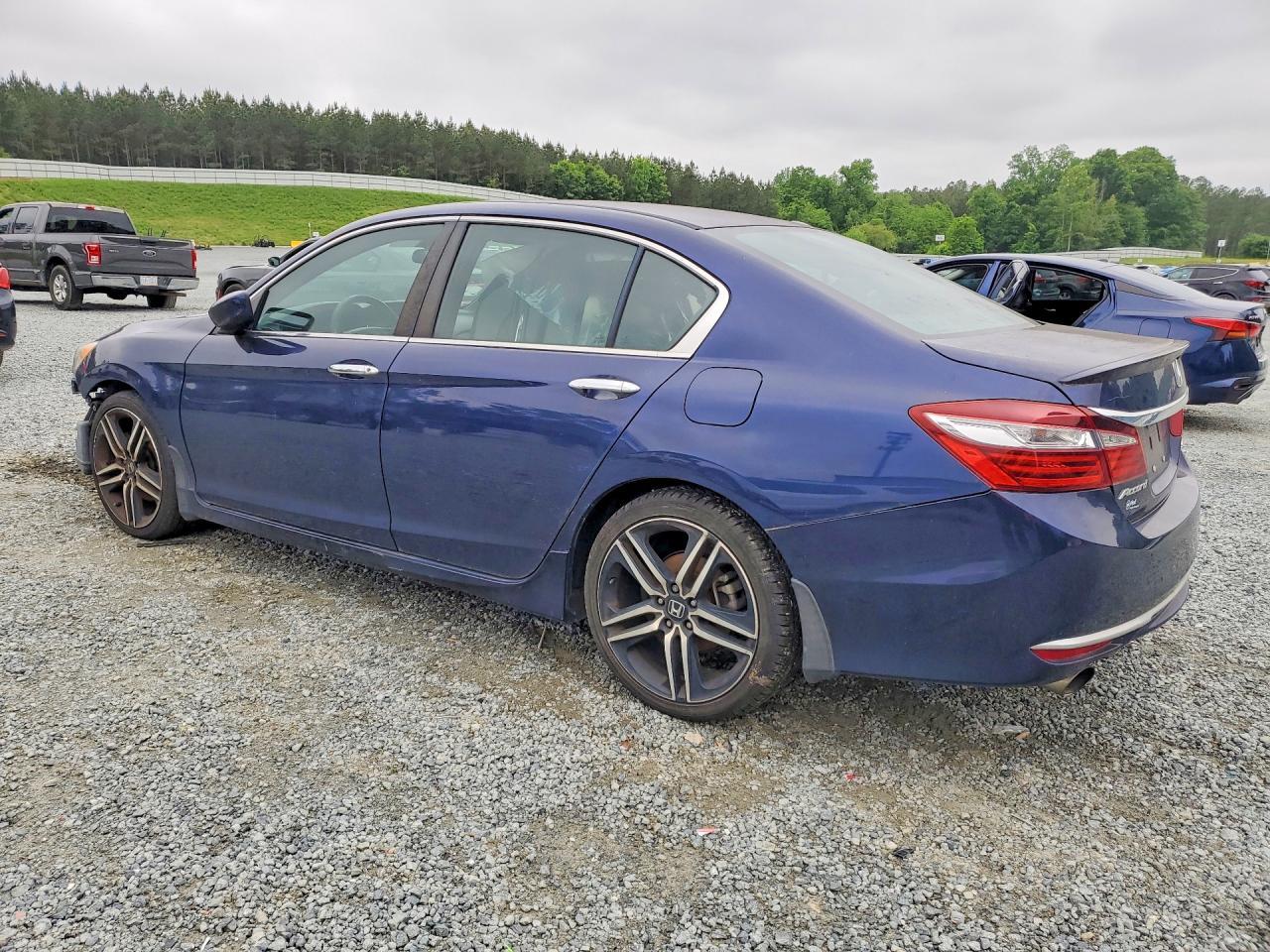 2016 Honda Accord Sport - Фото 2