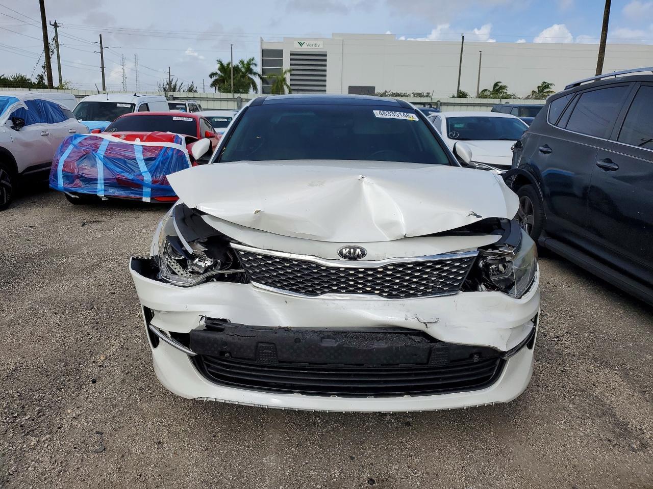 2018 Kia Optima Ex - Image 5