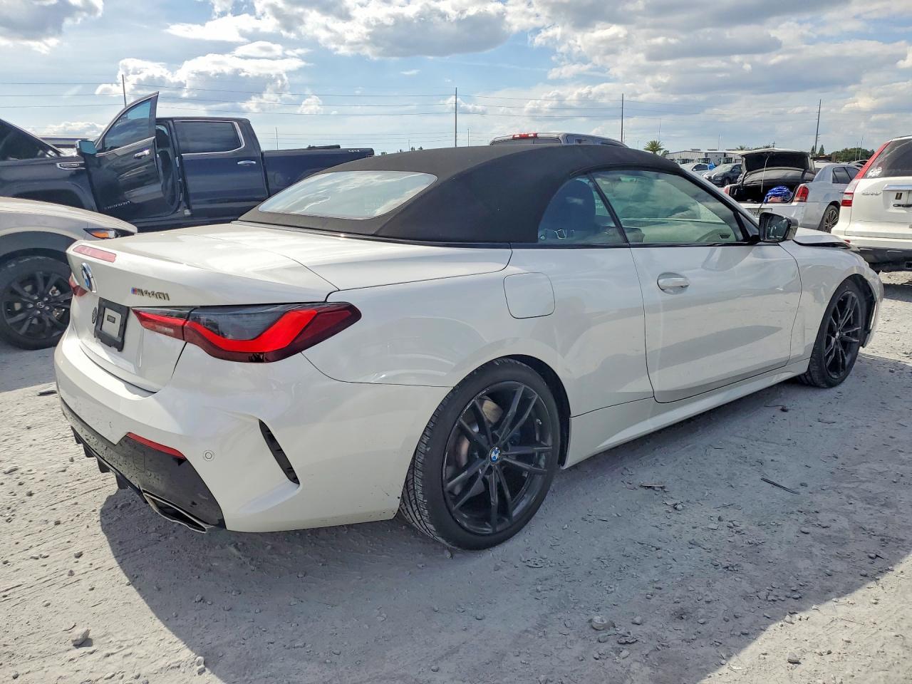 2021 BMW M440I - Фото 3