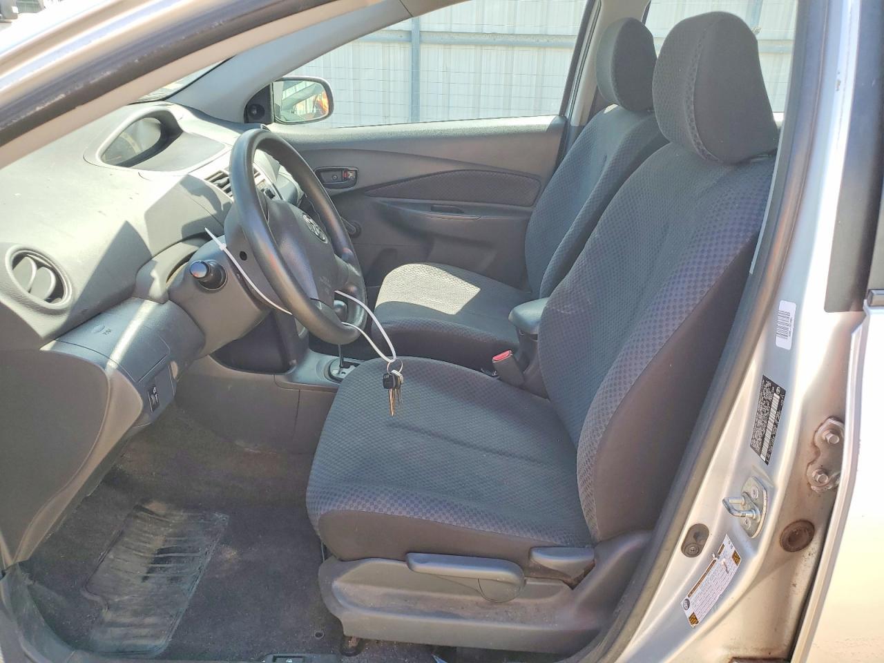 2007 Toyota Yaris Base - Фото 7