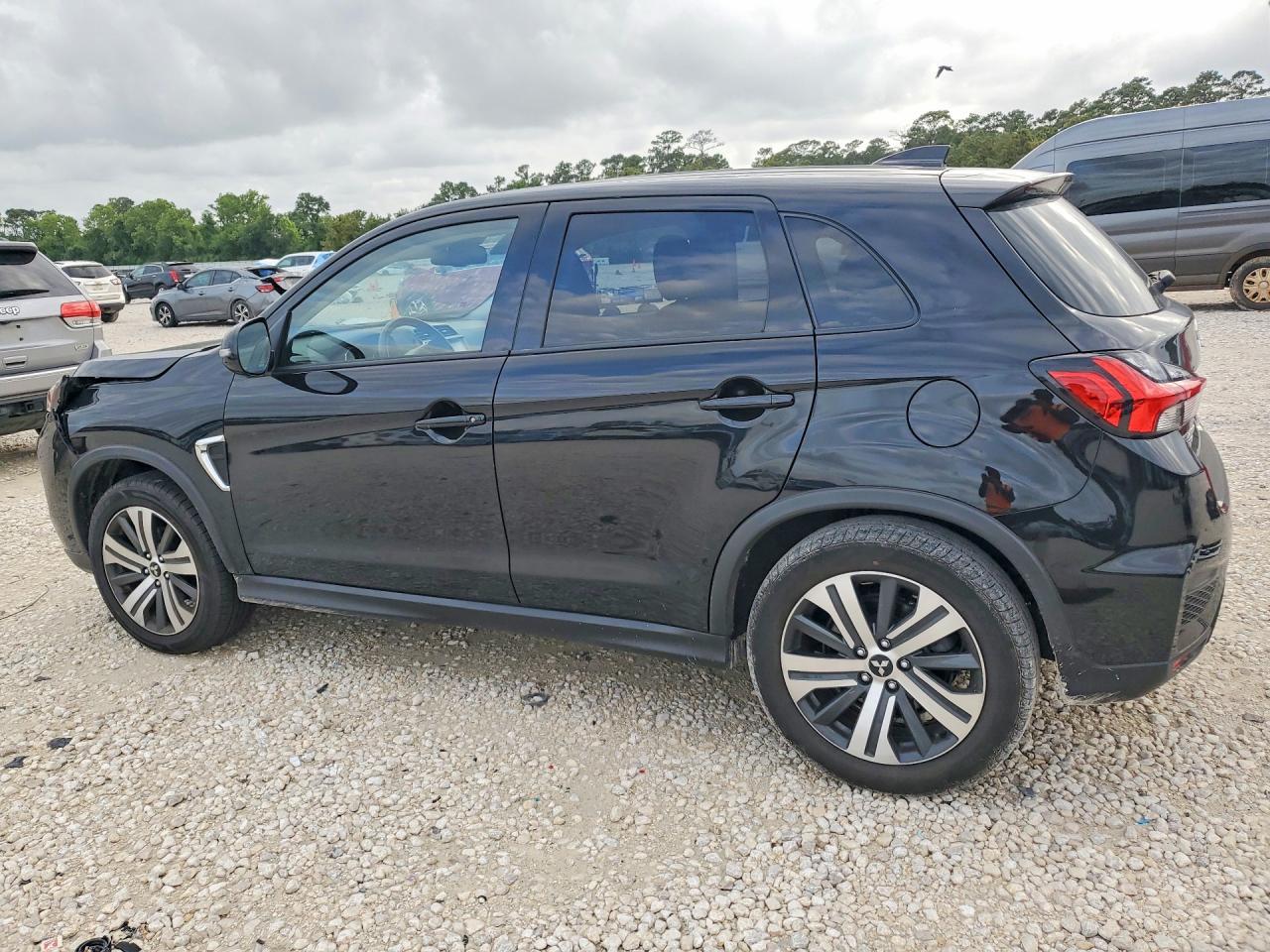 2024 Mitsubishi Outlander Sport S - Фото 2