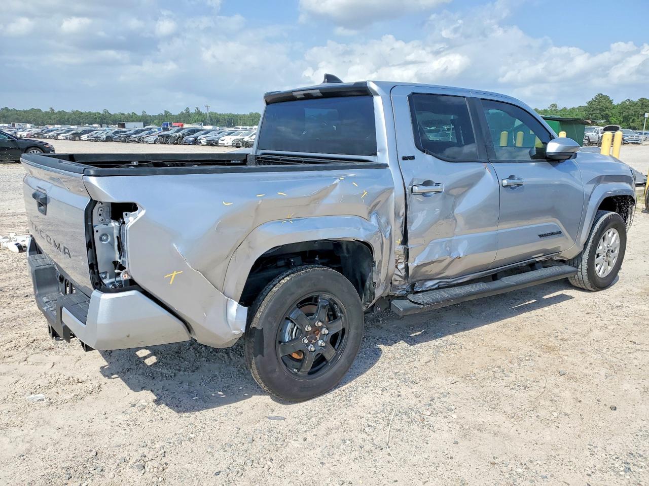 2025 Toyota Tacoma Sr5 - Фото 3