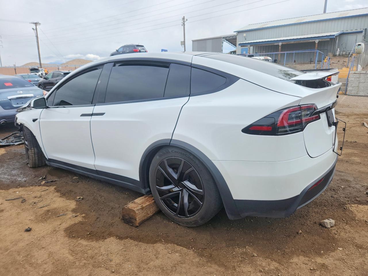 2026 Tesla Model X - Фото 2