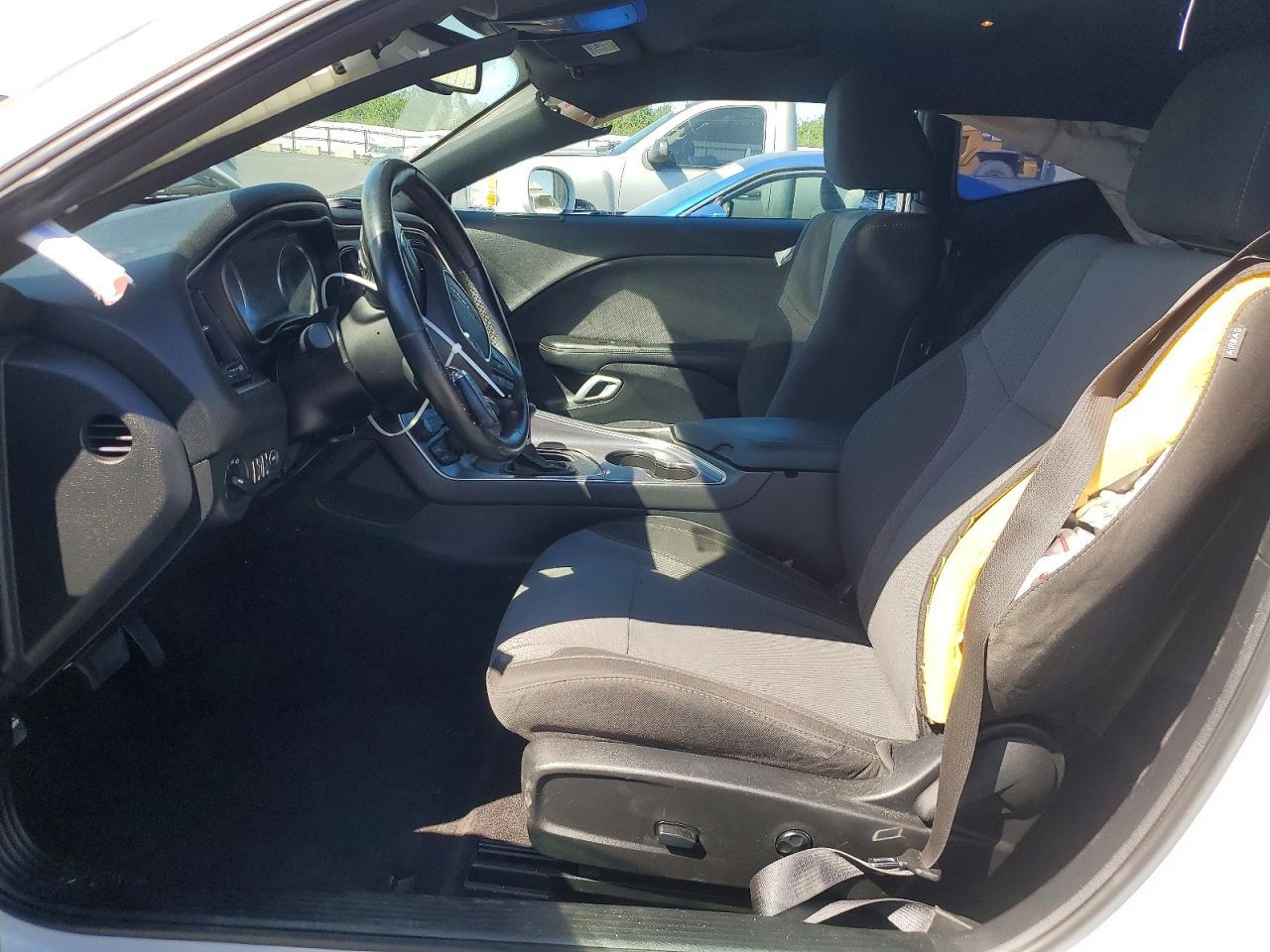 2016 Dodge Challenger Sxt - Image 7