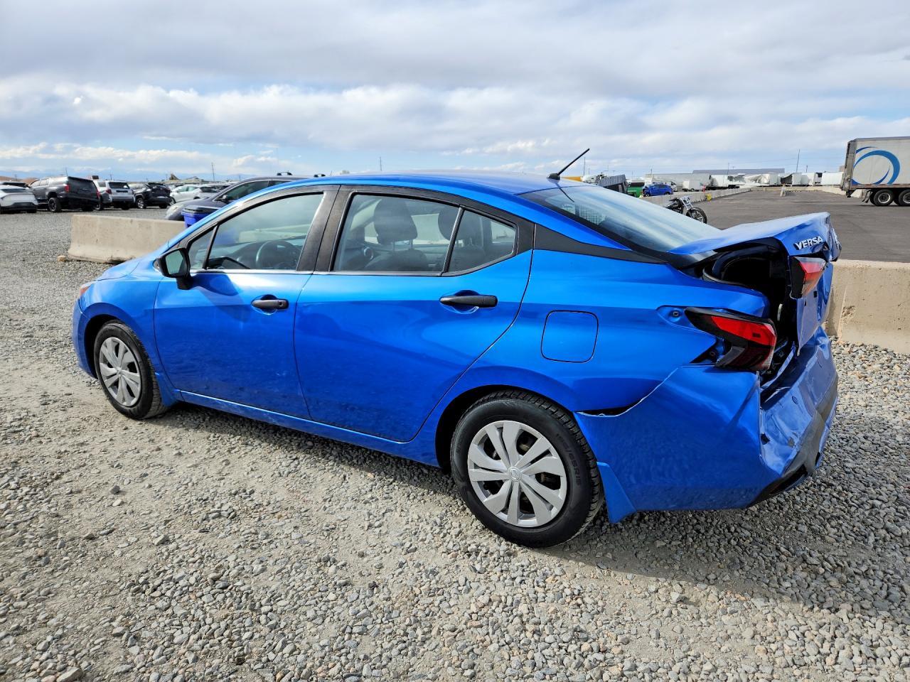 2020 Nissan Versa S - Image 2