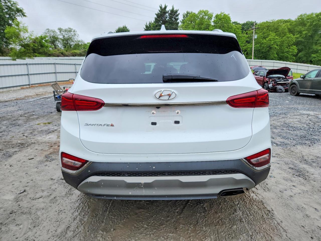 2020 Hyundai Santa Fe Limited - Image 6