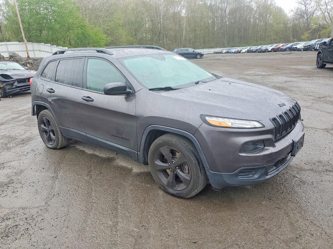 2017 Jeep Cherokee Sport - Фото 4