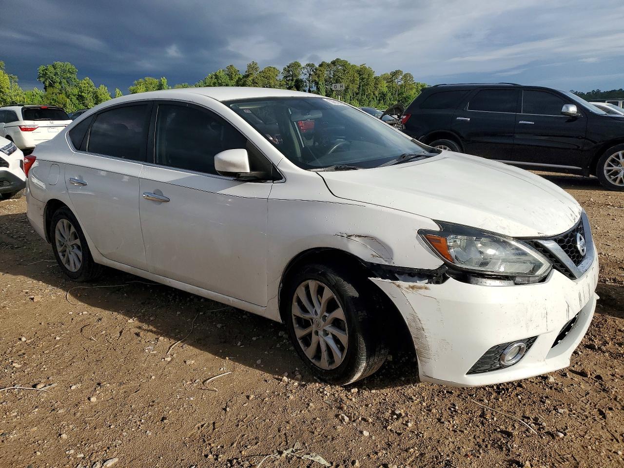 2018 Nissan Sentra Sv - Фото 4