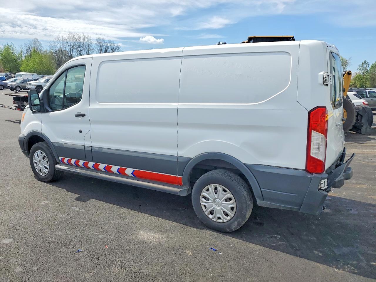 2015 Ford Transit T-250 - Image 2