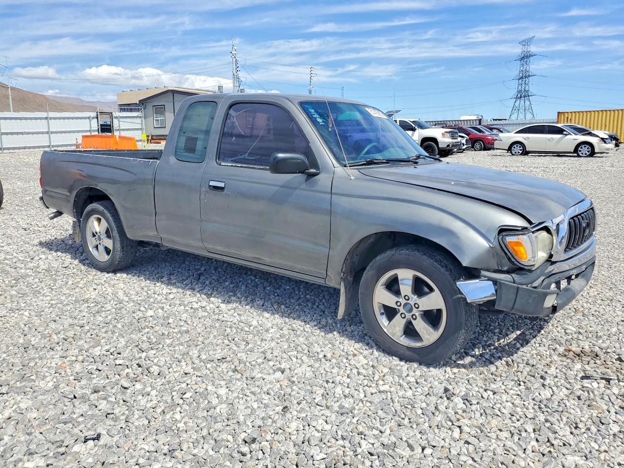 1996 Toyota Tacoma Xtracab - Image 4