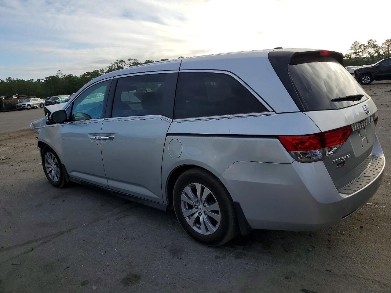 2015 Honda Odyssey Exl - Фото 2