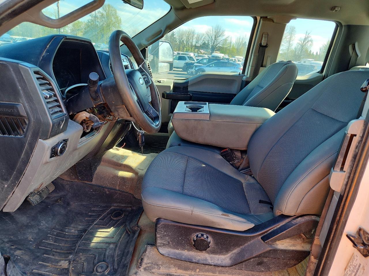 2021 Ford F250 Super Duty - Фото 7