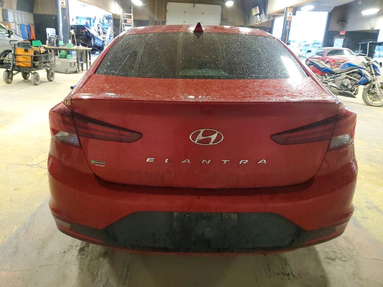 2019 Hyundai Elantra Sel - Фото 6